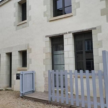 Logis Du Magny, 5 Min A Pied Du Chateau D'阿姆博斯 外观 照片