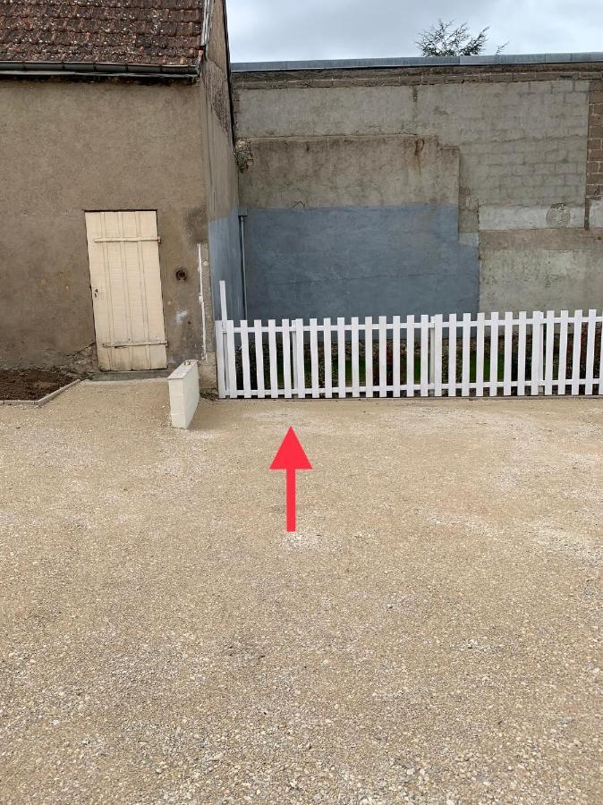 Logis Du Magny, 5 Min A Pied Du Chateau D'阿姆博斯 外观 照片